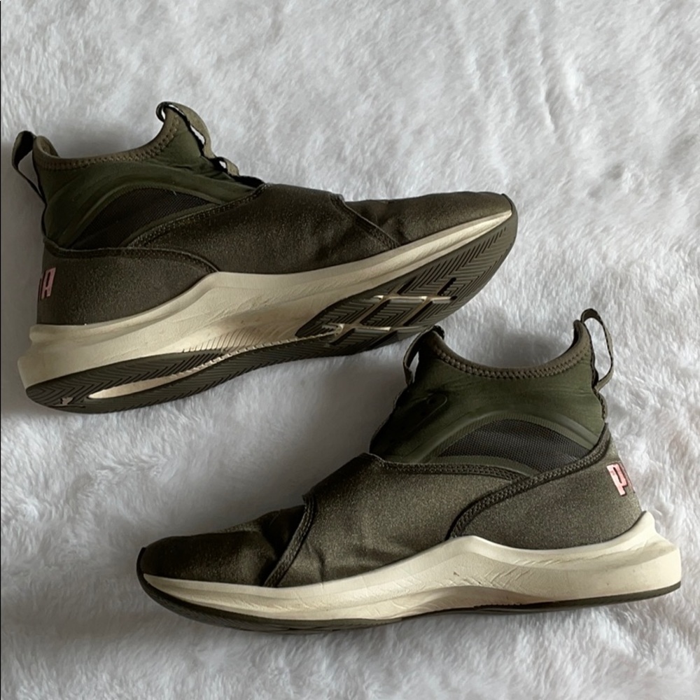 🎄Puma Ignite Shoes - Picture 3 of 8